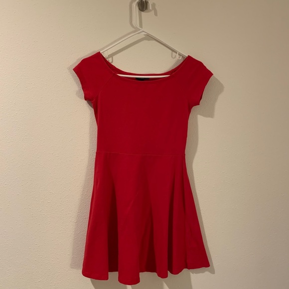 Red skater dress - Picture 5 of 5